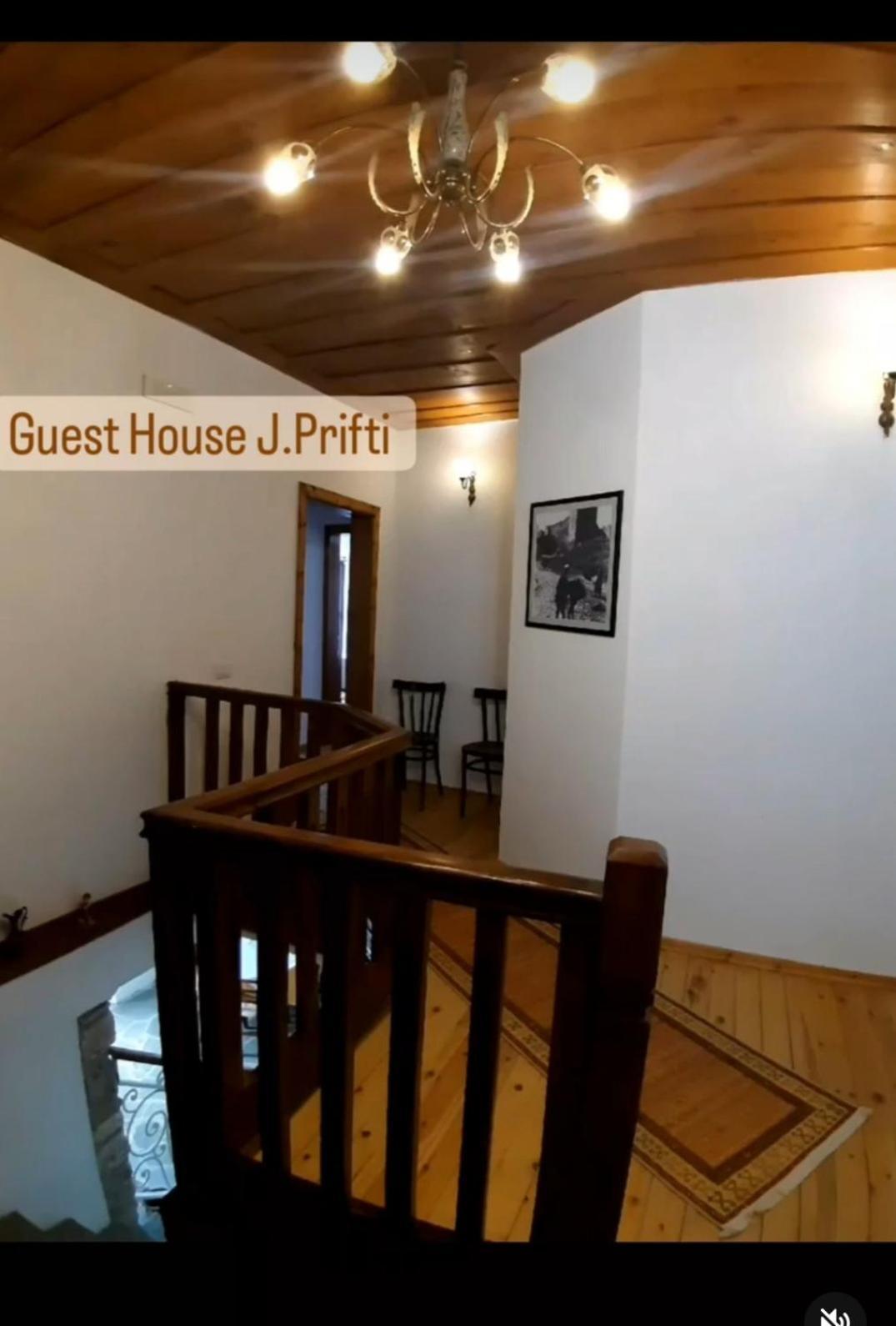 Guest House J.Prifti Berati Exterior foto