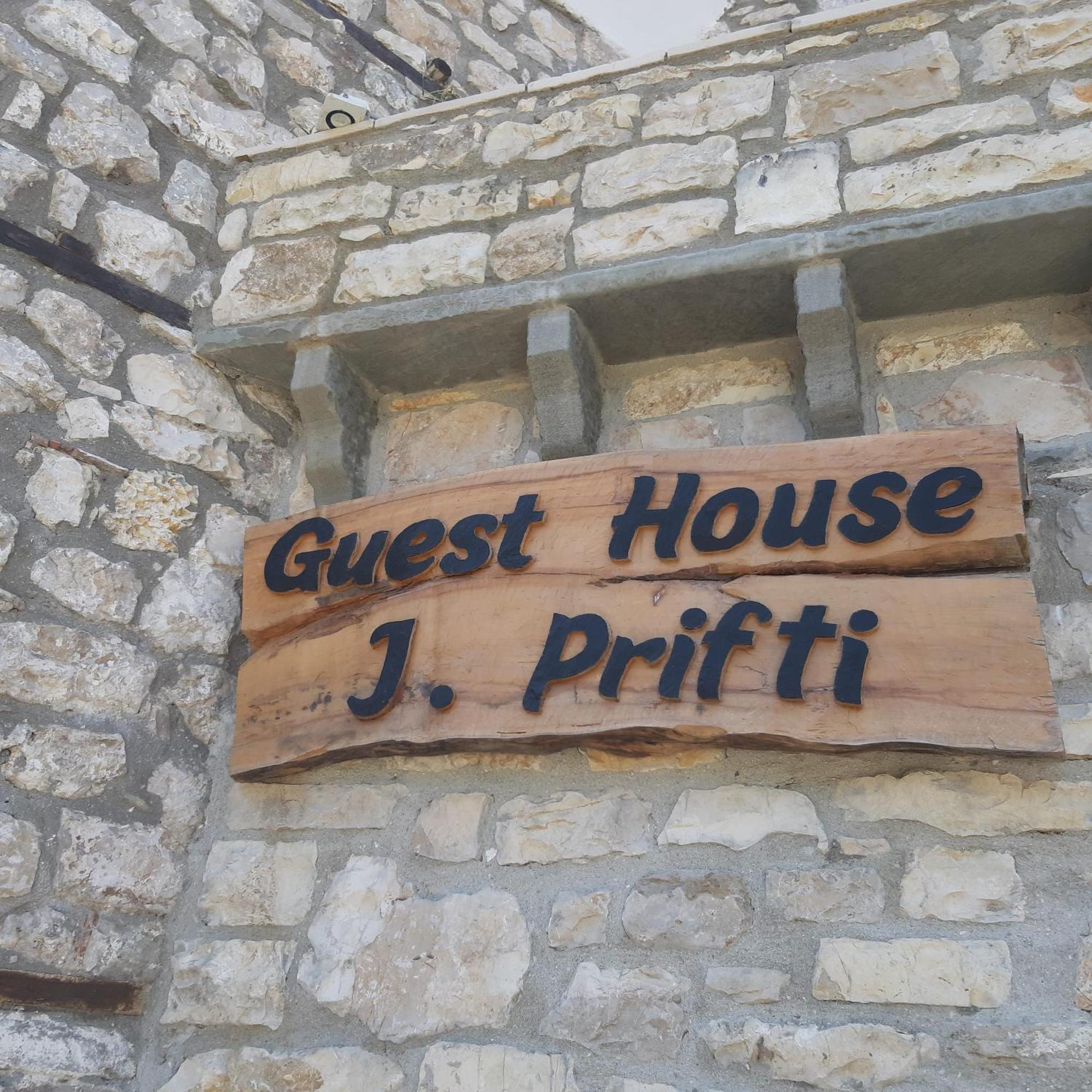 Guest House J.Prifti Berati Exterior foto